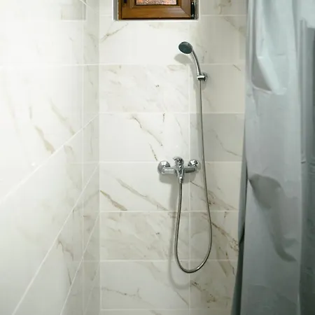 Apartment Crowne Stan11550 Sopstveno Parking Mesto Lazarevac
