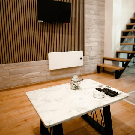 Crowne Stan11550 Sopstveno Parking Mesto Appartamento