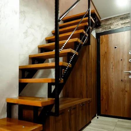 Crowne Stan11550 Sopstveno Parking Mesto *