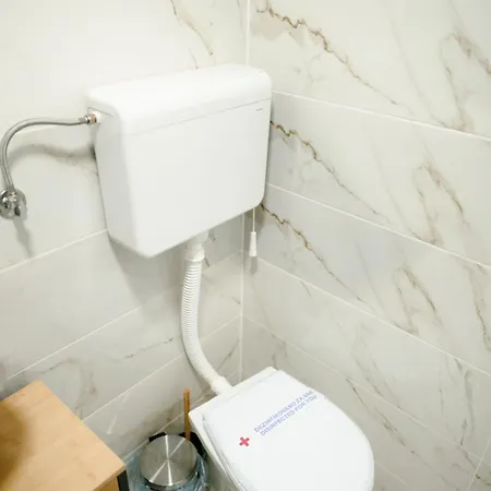 Crowne Stan11550 Sopstveno Parking Mesto * Lazarevac