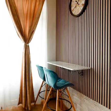 Crowne Stan11550 Sopstveno Parking Mesto Appartamento *