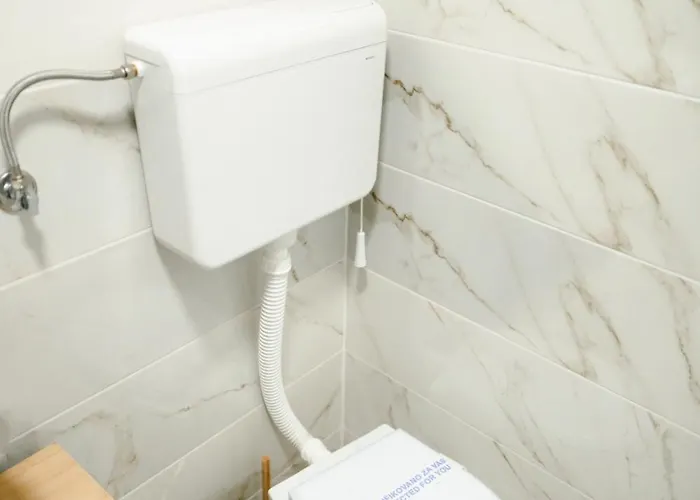 Crowne Stan11550 Sopstveno Parking Mesto * Lazarevac